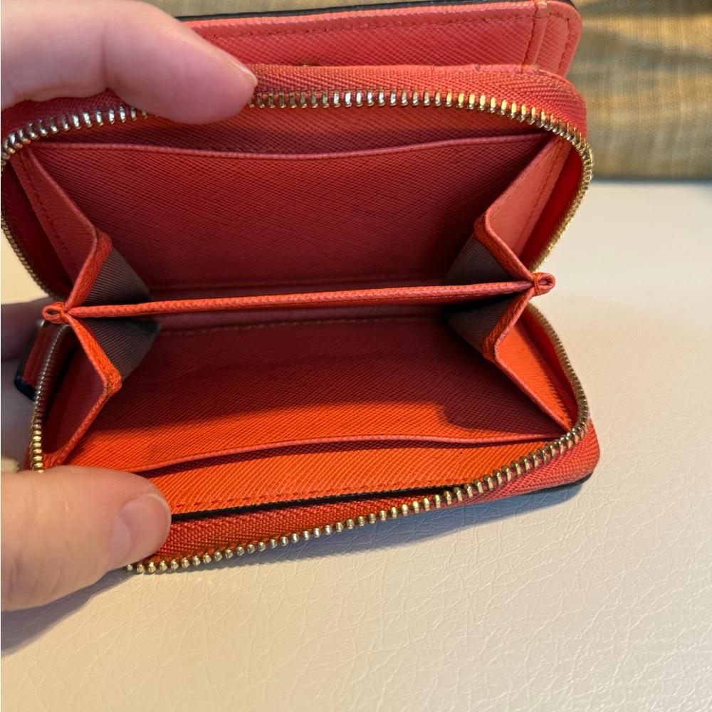 MCM Monkey Wallet - Limited Edition - Picture 7 of 7